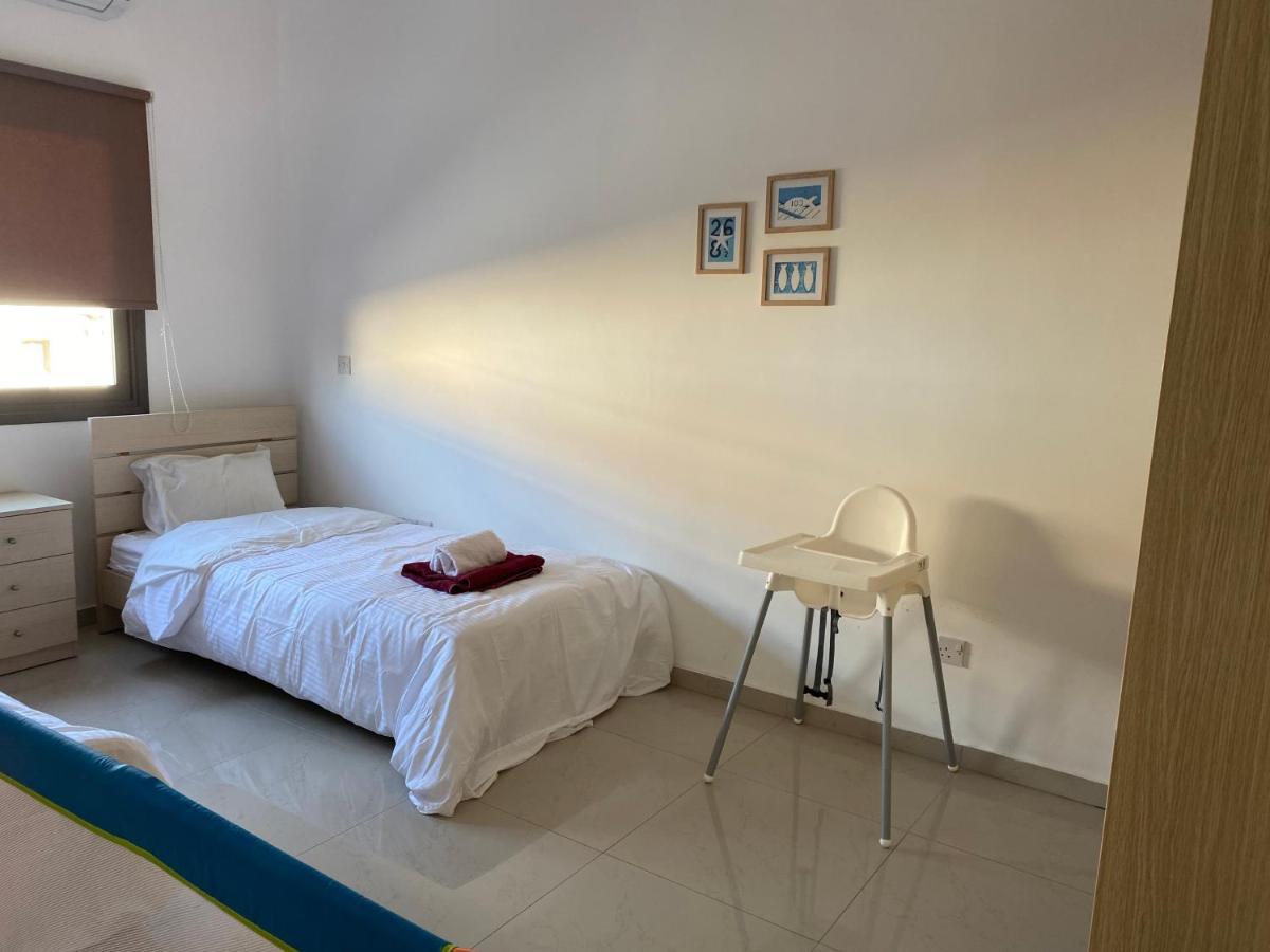 Two Bedroom Duplex :Mountain And Sea View Larnaca Dış mekan fotoğraf